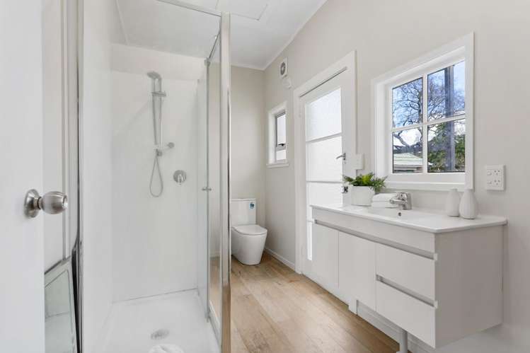 2 Aliford Avenue One Tree Hill_11