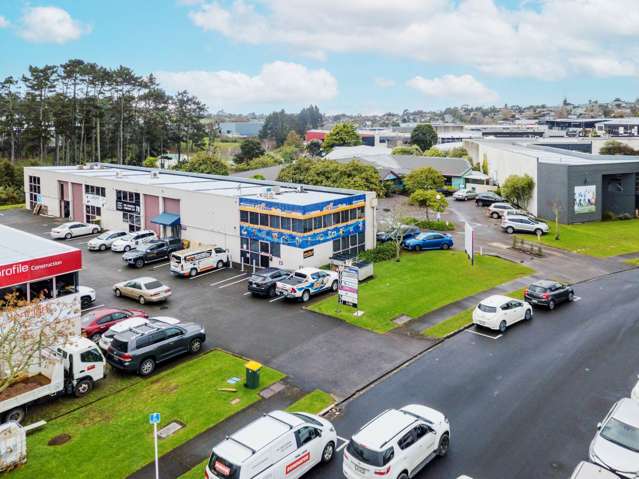 Unit A/7 Vega Place Mairangi Bay_2