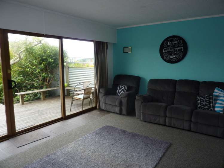 23 Ngahue Crescent Carters Beach_22