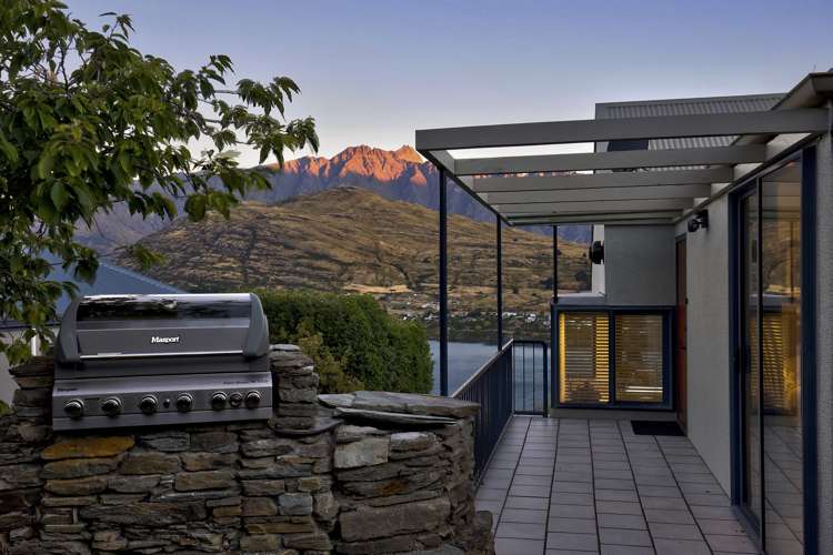5 Sunrise Lane Queenstown_12