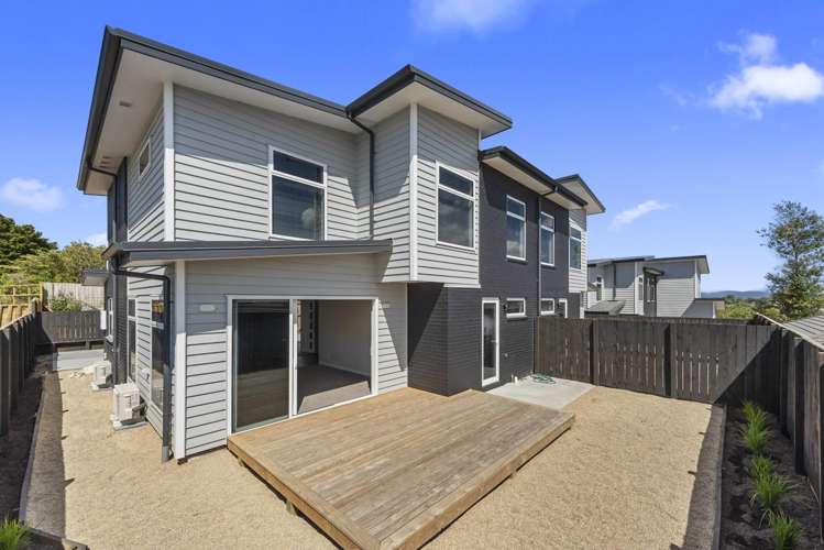 2/120 Horsham Downs Road 2612_5