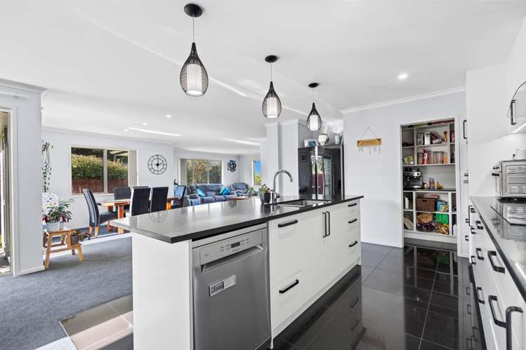 4 Sumner Place Te Kamo_5