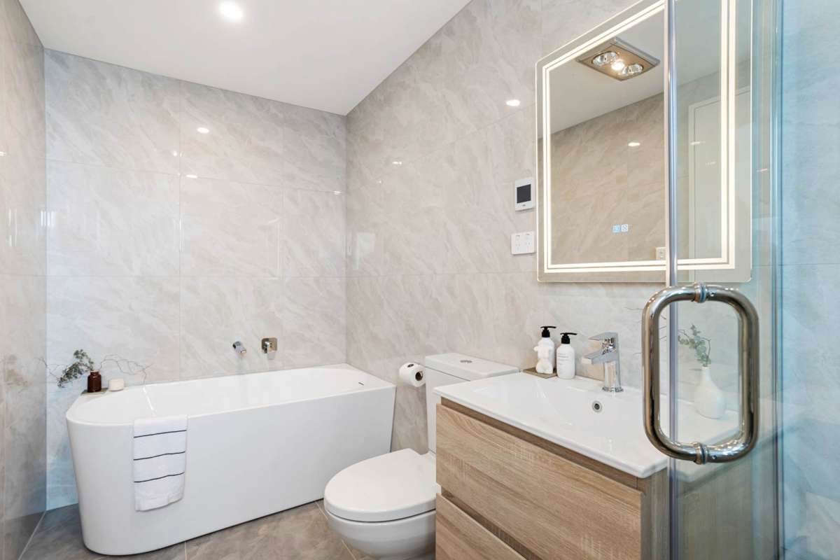 9C Huia Road_5