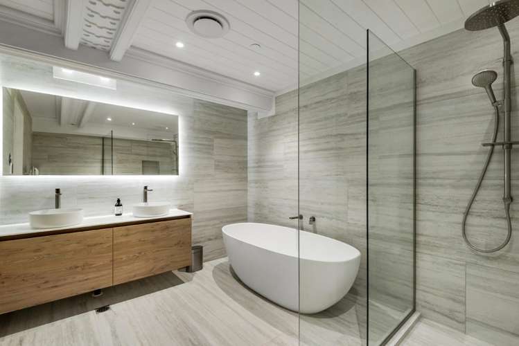 2/16 View Road Mt Eden_21