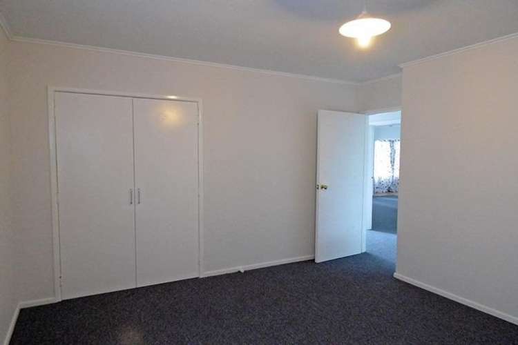 65 Hobart Crescent Wattle Downs_6