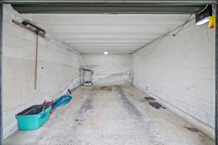 62 Saint Andrew Street Windsor_19