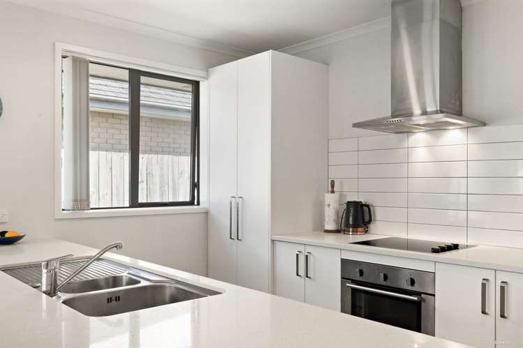 15 Perla Road_1