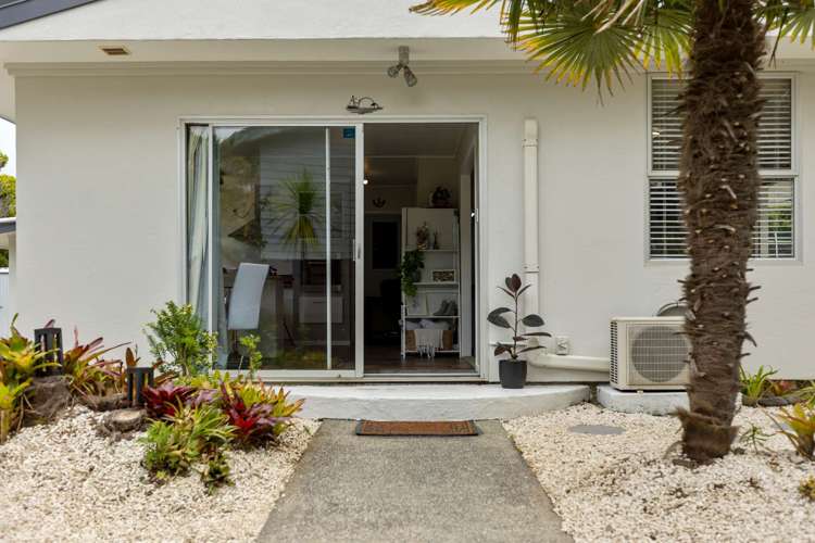 42 Adamson Road Taipa_14