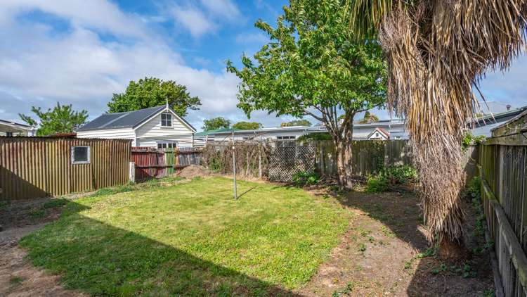 546 Hereford Street Linwood_11