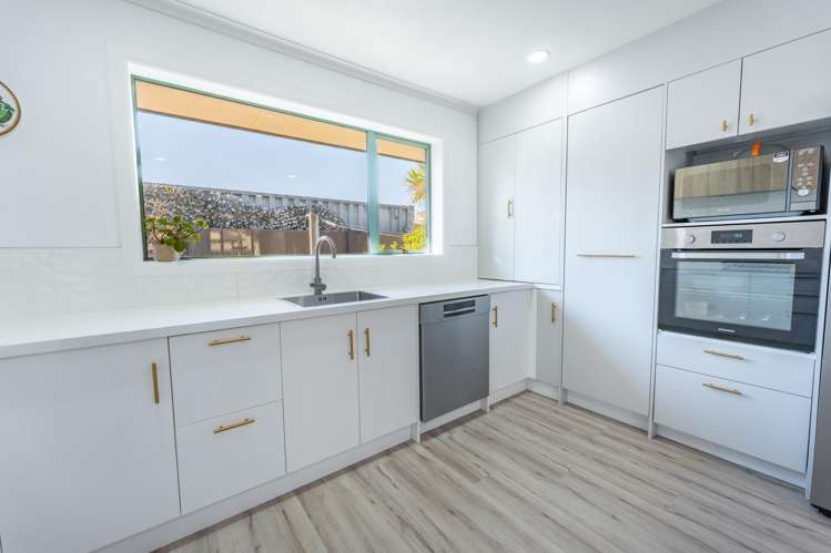 12 Lachlan Place Marchwiel_8