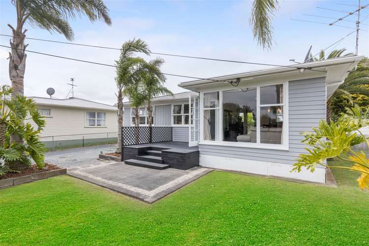 253 Rangatira Road Beach Haven_19