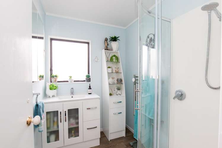 5 Parfitt Place Ngatea_14