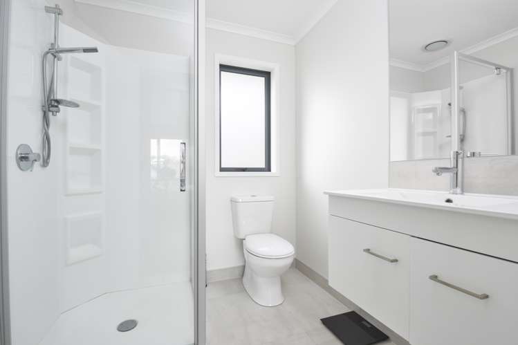 43 Symes Drive Red Beach_15