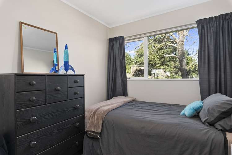 17 Stott Avenue Birkdale_7