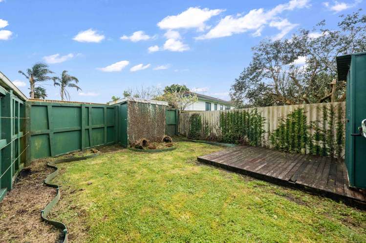 1/6 Snell Avenue Papakura_12