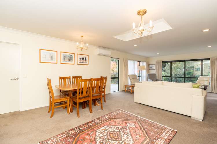 72 Grosvenor Gardens Flagstaff_33