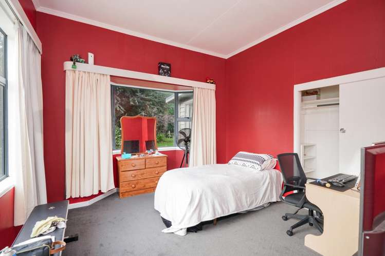 215 Rakahouka Grove Bush Road Winton Surrounds_24