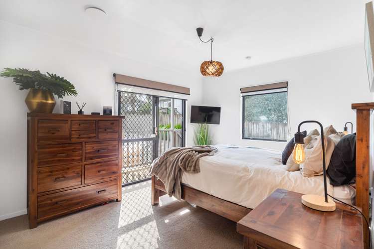 1/19 Drome View Place Beach Haven_15