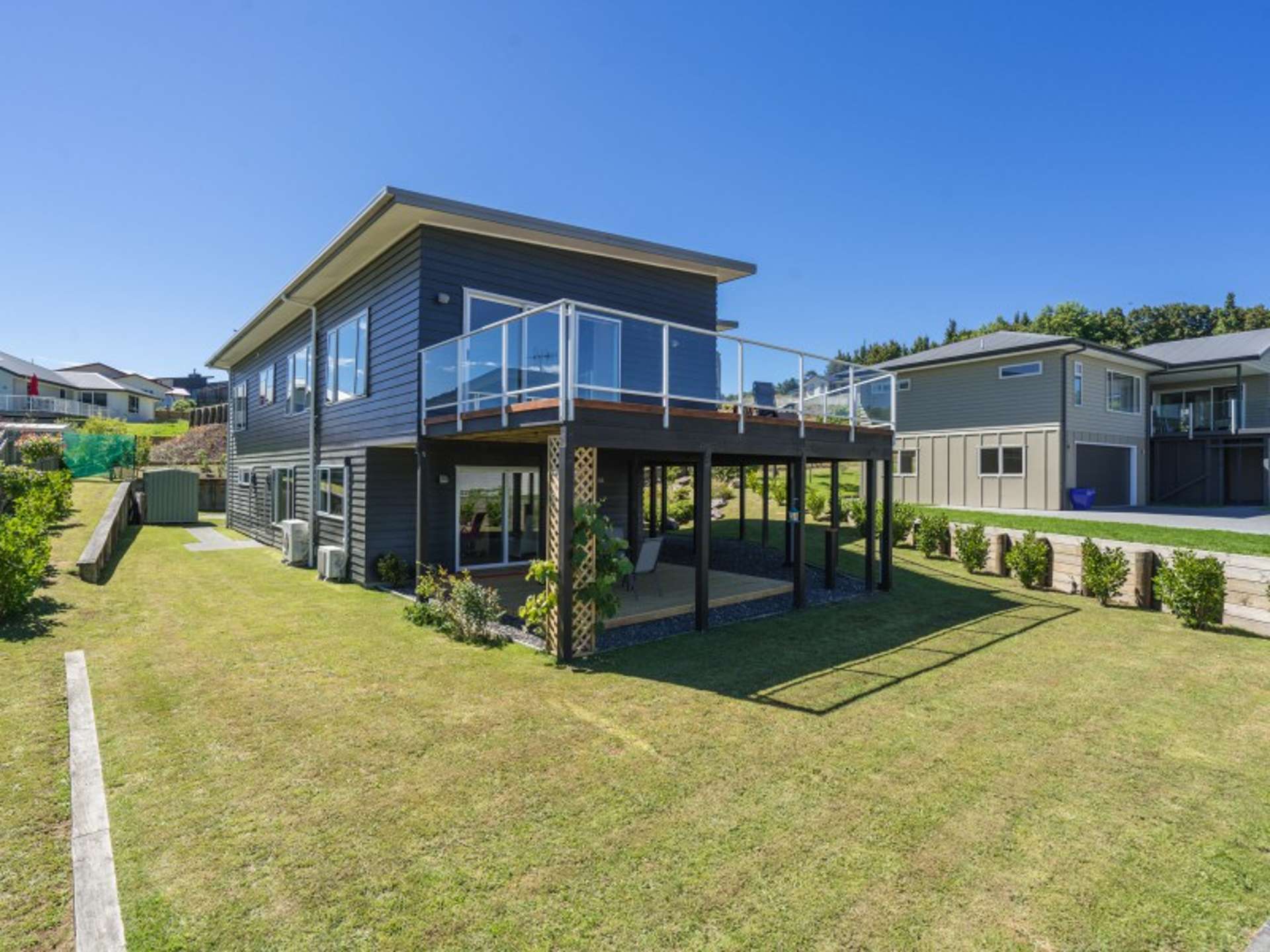 29 Botanical Heights Drive Waipahihi_0