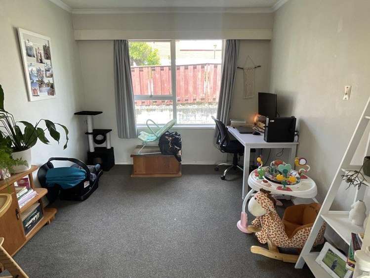 17B Russleigh Drive 1057_7