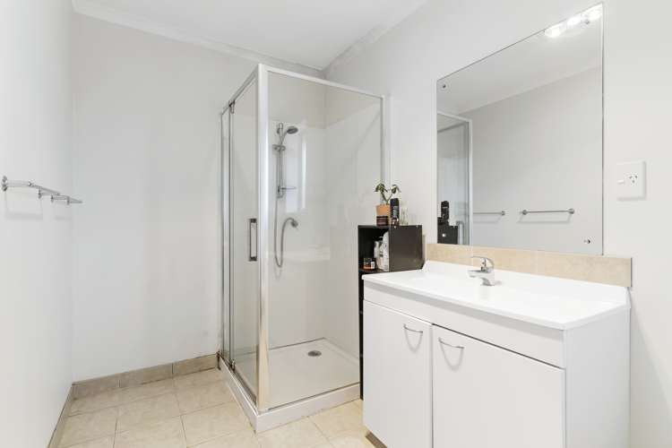 2 Richard Halse Drive Manurewa_8