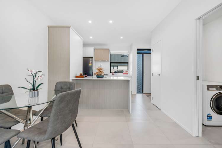 16 Rorida Lane Flat Bush_6