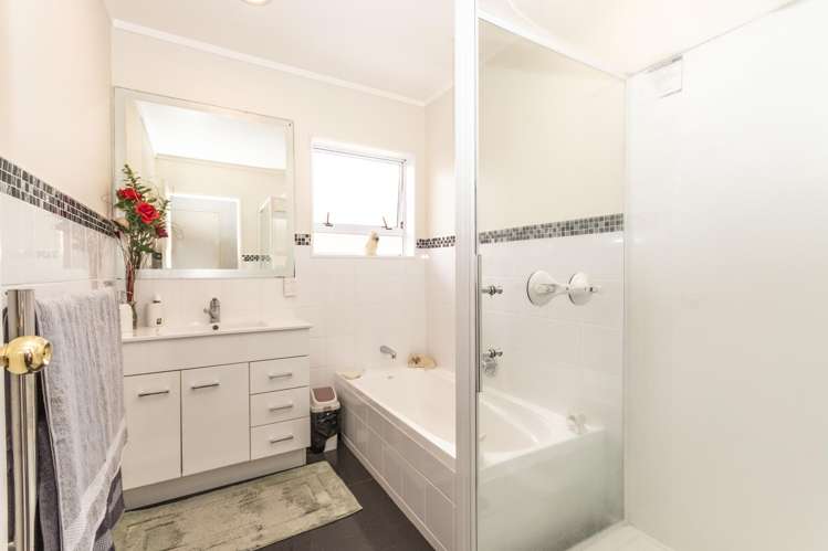 6 Royal Oak Drive Kelvin Grove_21