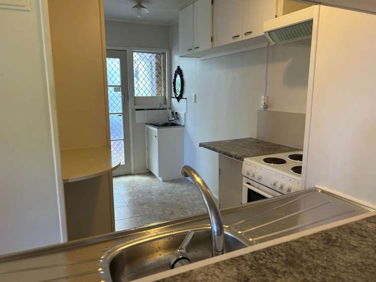 1/10 Lotus Lane Mangere East_10