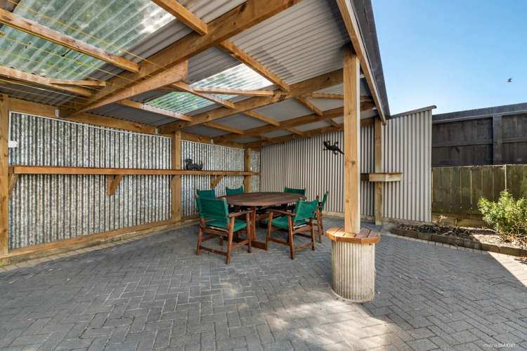 1/170 Vipond Road Stanmore Bay_10