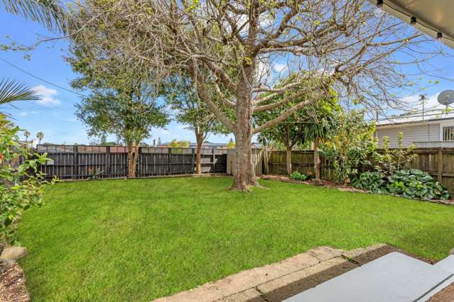 11 Hikurangi Street Te Atatu Peninsula_1