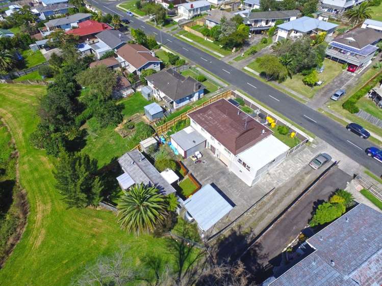 62 Ennis Avenue Pakuranga Heights_13