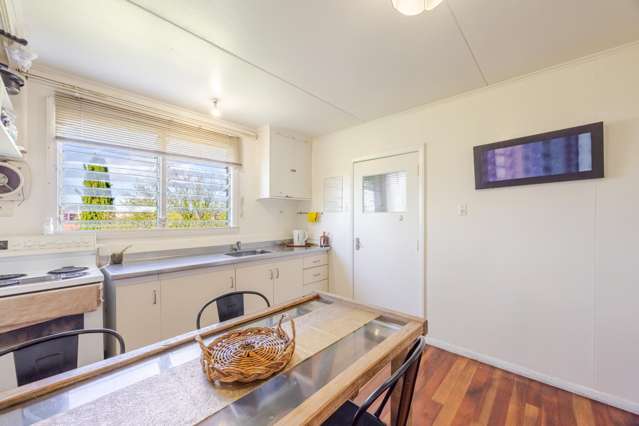 53 Waverley Street Waipawa_2