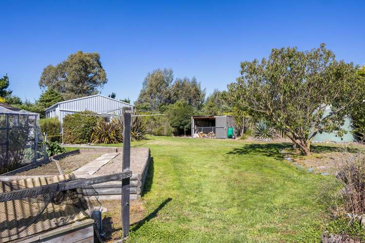 655 Downs Road West Eyreton_19