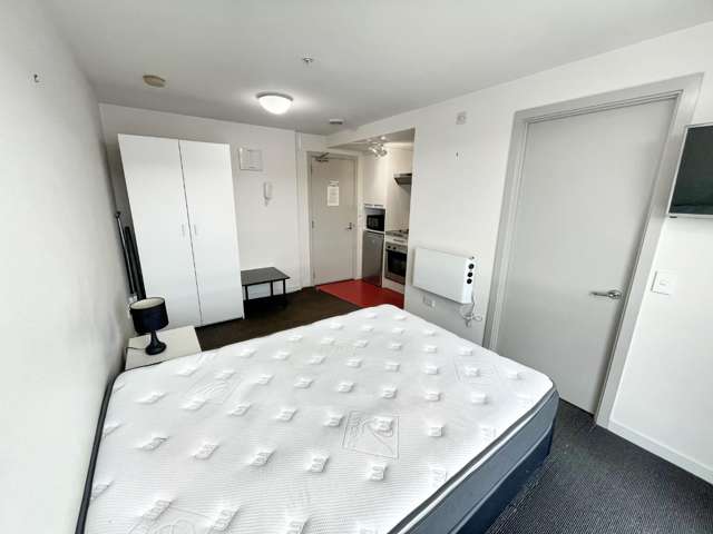 604/35 Abel Smith Street 2185_3