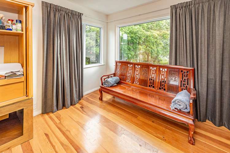 46 Mount View Road Bastia Hill_17