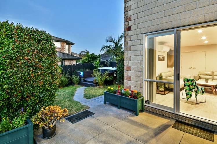 214 Hill Road The Gardens_13