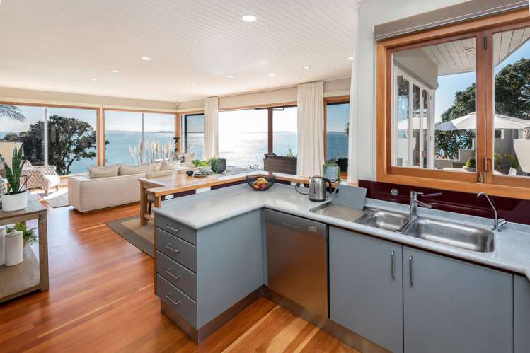 7 Rangitoto View Road Cockle Bay_17