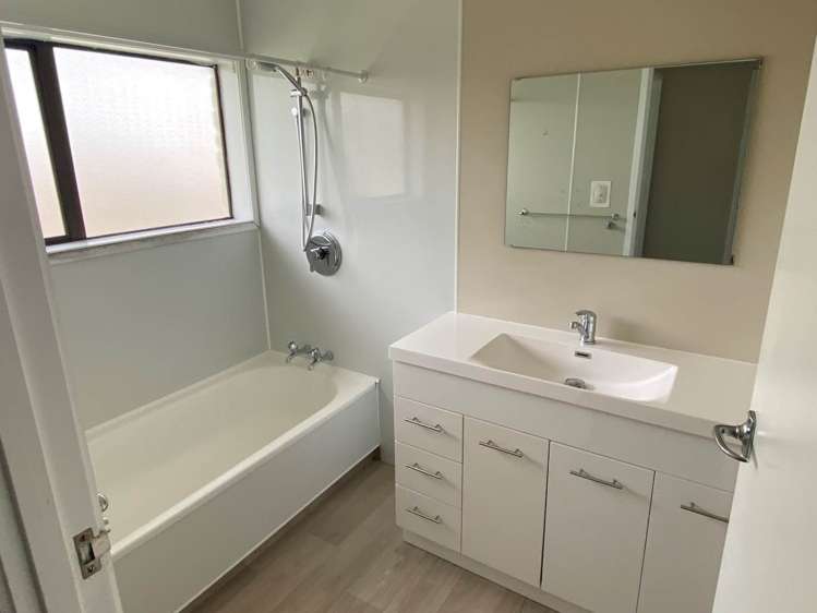 2/46 Myers Road Manurewa_10