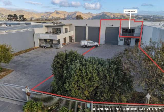 Warehouse with Apartment option