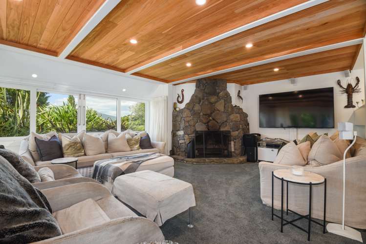 113 Spencer Road Lake Tarawera_13