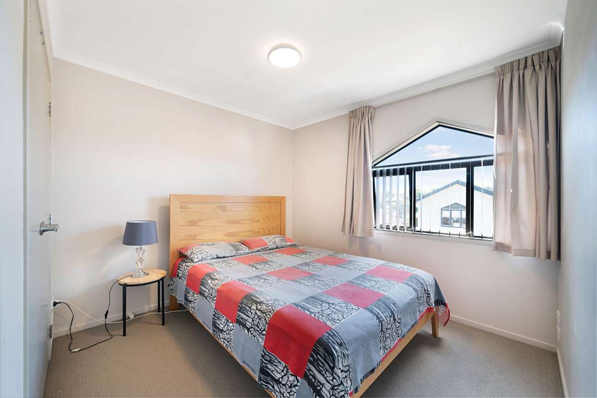 12/172 Mcleod Road_1