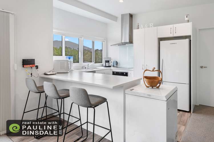 86 Alcoba Street Kamo_2