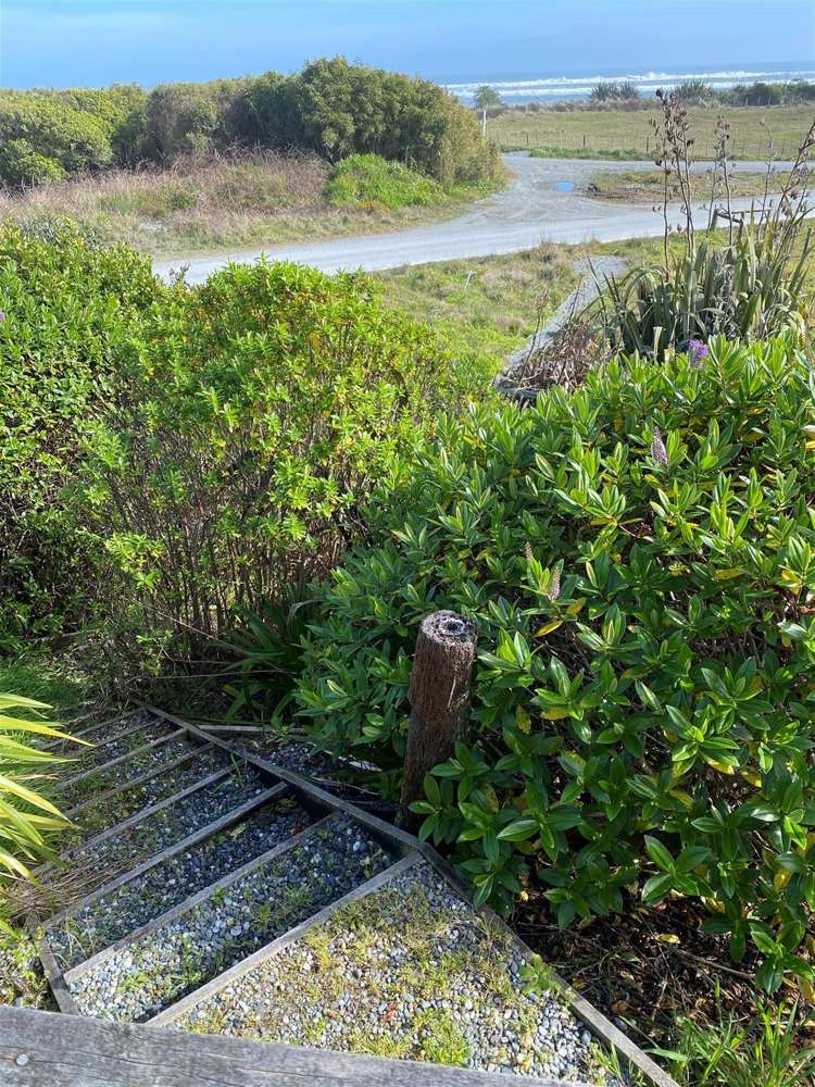 22 Karoro Place Karoro_26