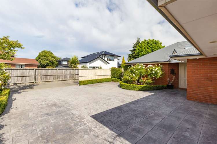 19 Blighs Road Strowan_18