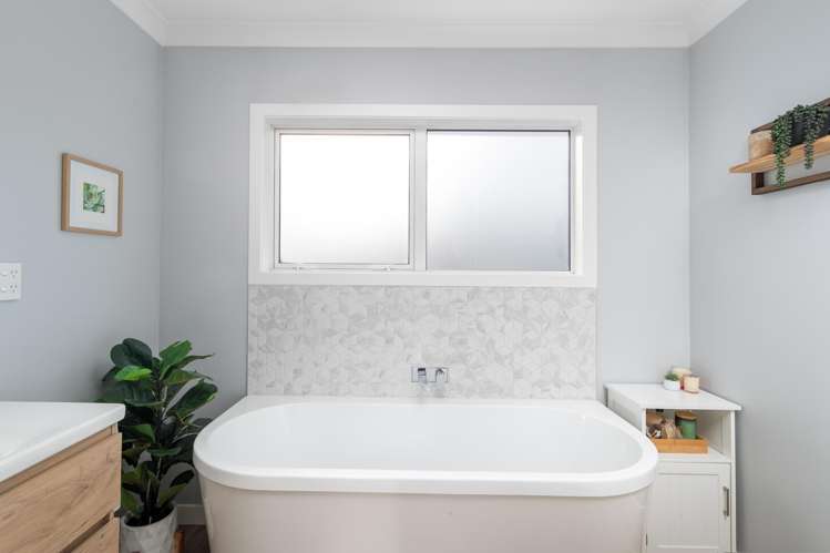 15 Salisbury Crescent Wallaceville_12