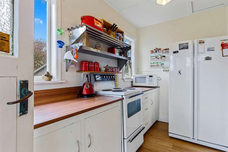 12 Holton Road Amberley_6