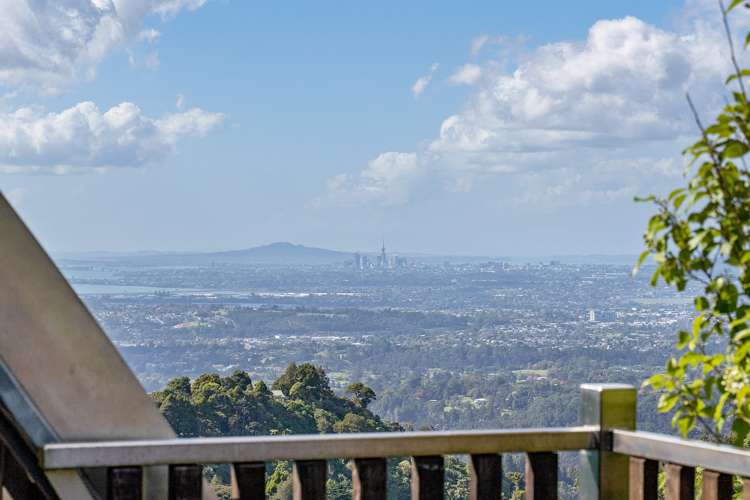 442 Scenic Drive Waiatarua_14