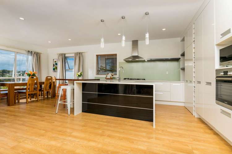 24 Westerley Place Long Bay_17