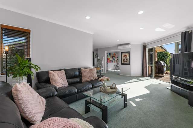 8 Elmbridge Place Owhata_3