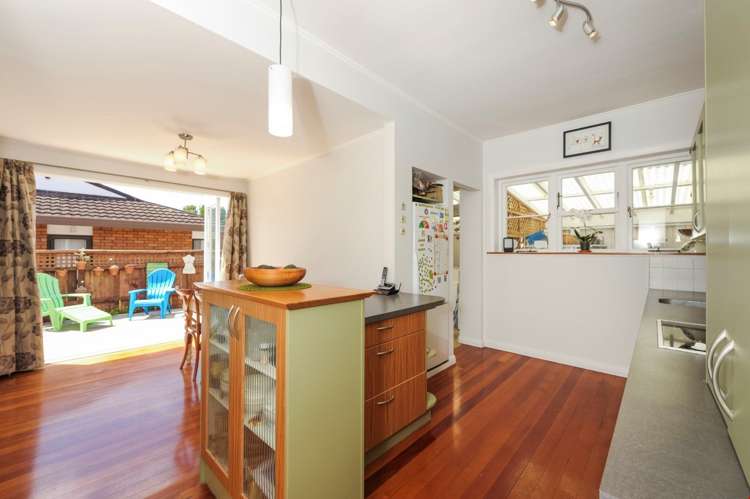 51 Walford Road Point Chevalier_6